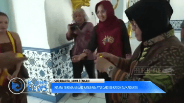Screenshot_2020-05-29 Risma Terima Gelar Kanjeng Ayu dari Keraton Surakarta_1 mp4